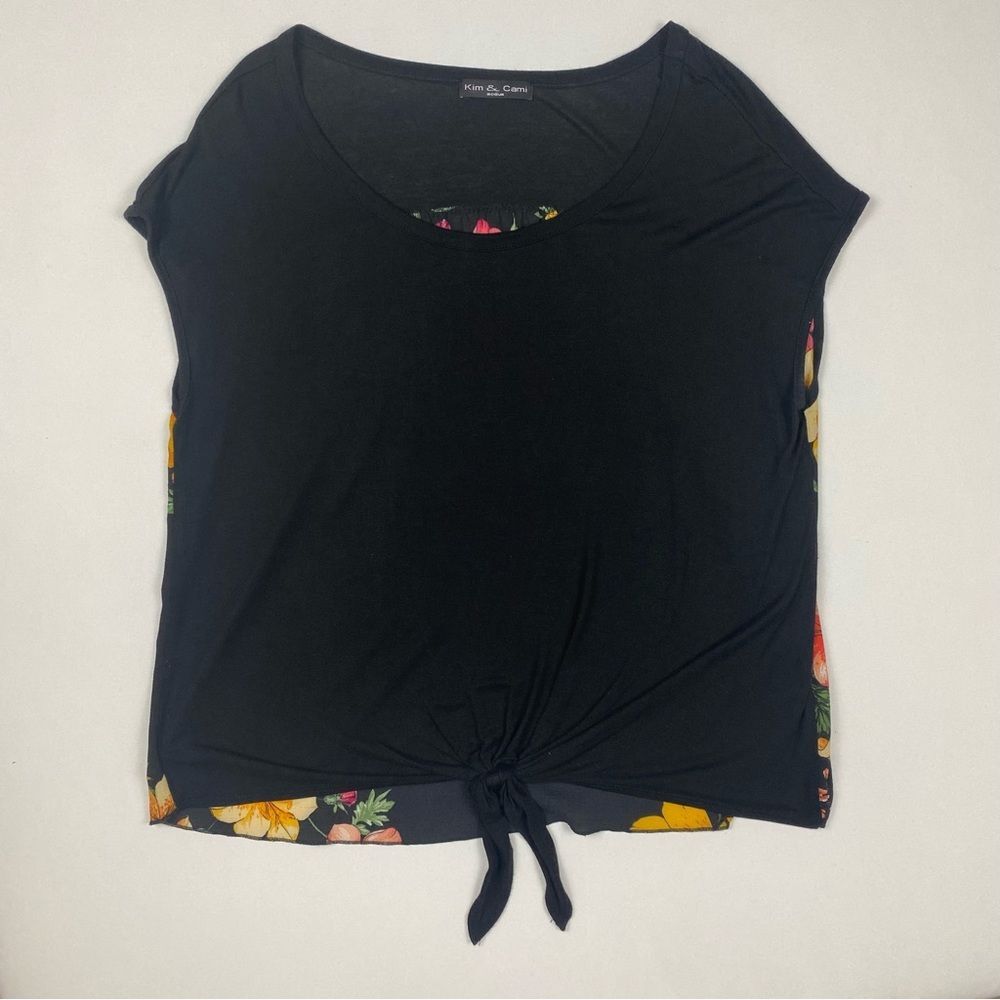 Kim‎ & Cami Black Floral Shirt